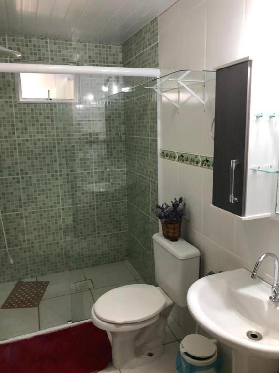 Rua Pescada Amarela Bombinhas